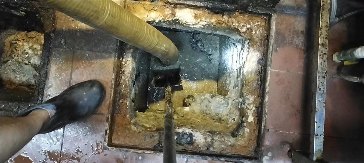 科尔沁污水池清理一般都有毒气，怎么预防中毒呢？