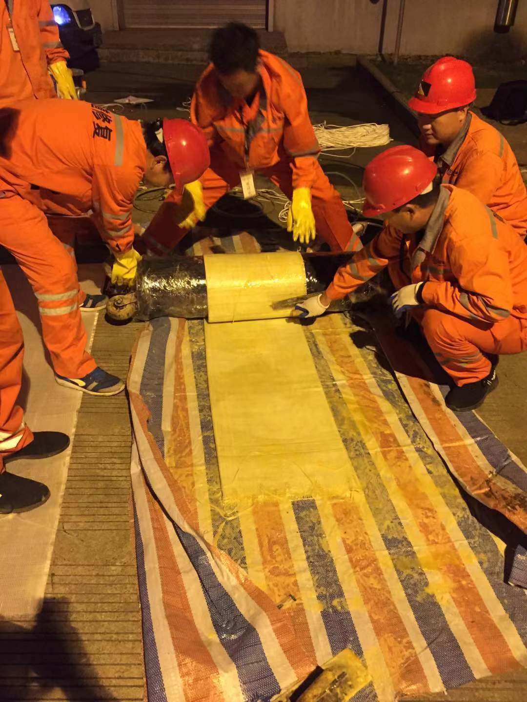 科尔沁CIPP局部树脂固化法